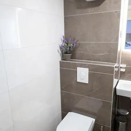 Апартаменты Apartment-krzelj-suite